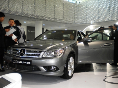 Mercedes với chương trình giảm giá đến hết tháng 11/2011