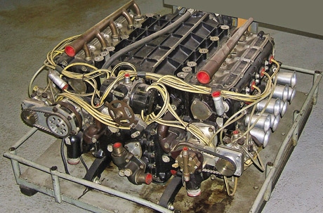 Động cơ BRM H16 của hãng xe đua British Racing Motors