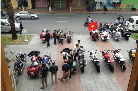 Hàng trăm môtô PKL đổ về Đà Nẵng nhân dịp này