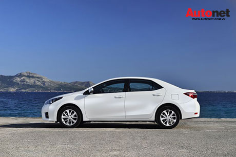 Toyota Corolla LWB hứa hẹn mang tới sự rộng rãi thoải mái hơn cho hành khách
