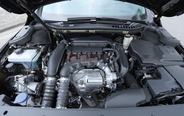 Động cơ của Peugeot 508 là kết quả hợp tác giữa hãng xe Pháp và tập đoàn BMW