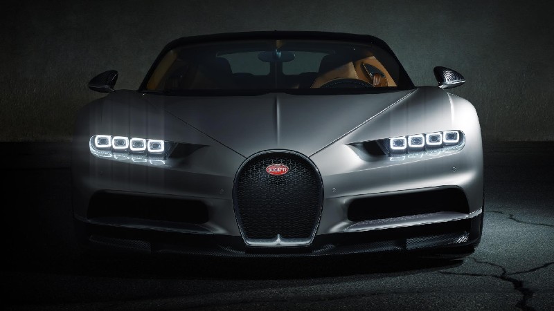 Bugatti-Chiron-Official-Image-2016-Geneva-Motor-Show-4