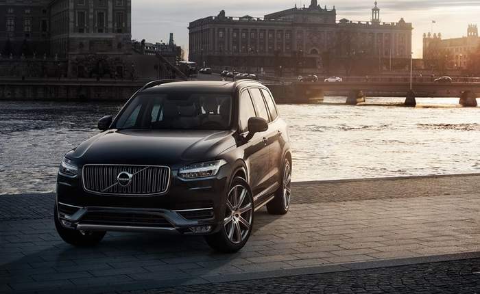 volvo-xc90-forn-side-view