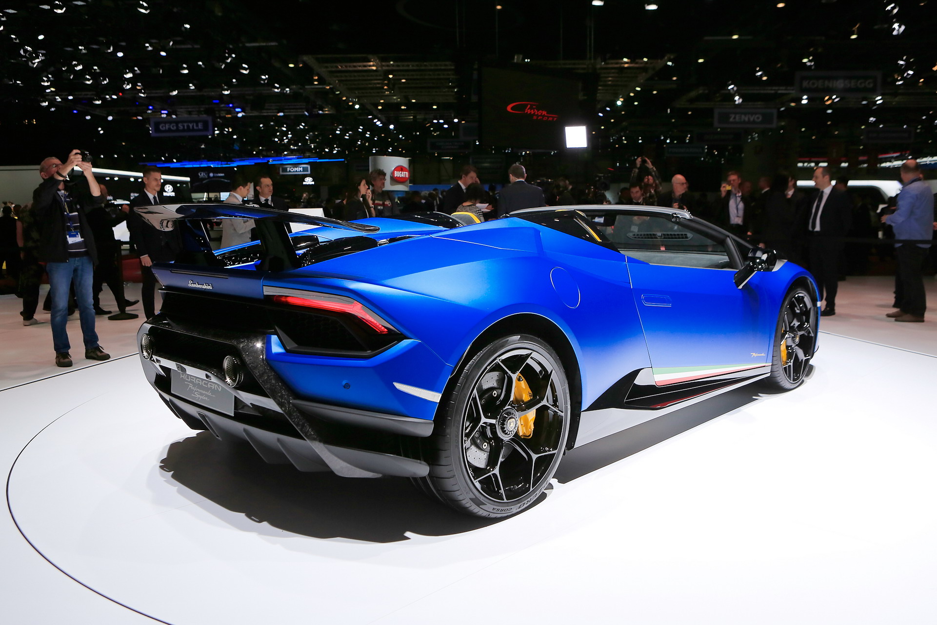 Lamborghini-Huracan-Spyder-Performante-05