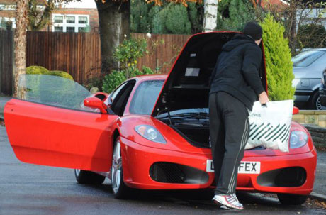 Andy Murray “hớ” khi mua xe Ferrari F430 cũ