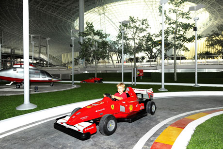 Ferrari World Abu Dhabi sẽ mở cửa tối nay