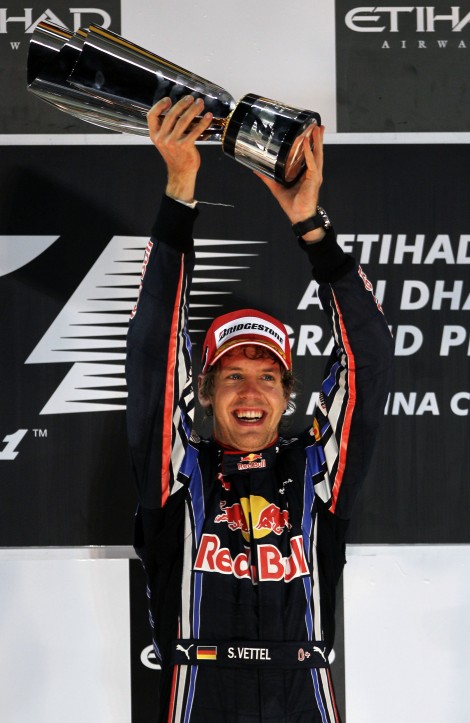 Vettel lần đầu vô địch F1 thế giới