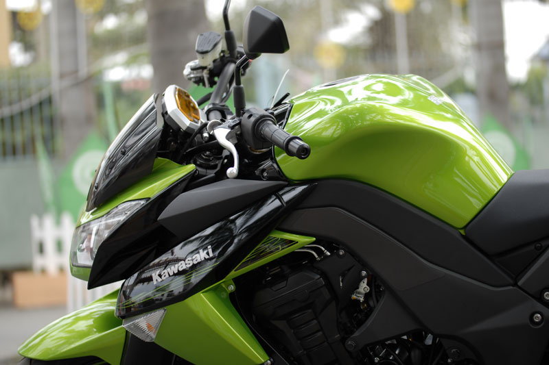 Kawasaki Z1000 – Sự mê hoặc