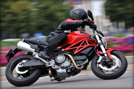 Ducati Monster 795 ra mắt tại Malaysia