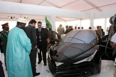 Muammar Gaddafi từng thiết kế xe hơi