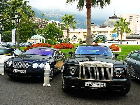 Rolls hay Bentley hưởng lợi khi “khai tử” MayBach