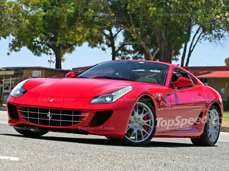 Ferrari giới thiệu siêu xe mới