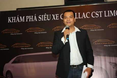 Anh Phi Long giám đốc Saigonlimo phát biểu tại lễ ra mắt Cadillac CTS Limo