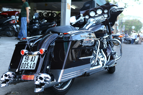Harley Davidson, Street Glide 2011 tại Sài Gòn