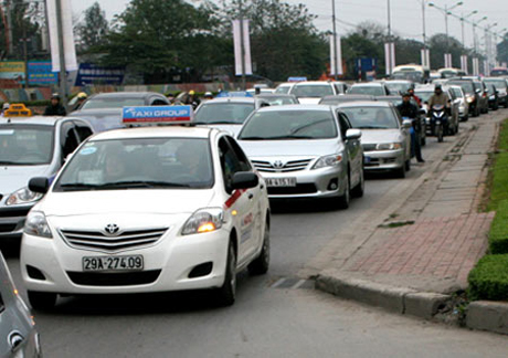 Sẽ hạn chế Taxi tại Hà Nội trong vòng 3 năm tới