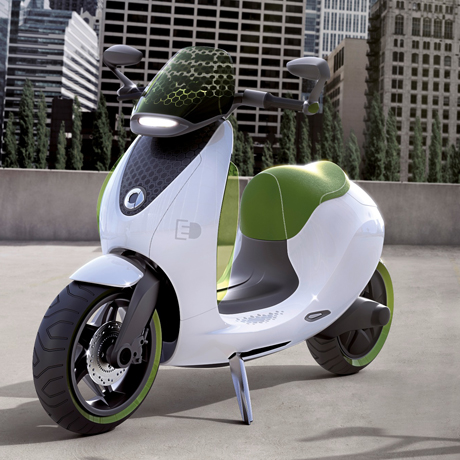 eScooter concept trong lần ra mắt tại triển lãm xe Paris 2010