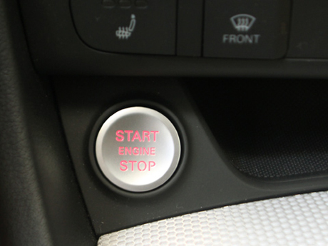 Nút Start/Stop trên Audi Q3