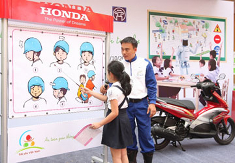 Honda Việt Nam và hệ thống các HEAD đã luôn nỗ lực hết mình trong các hoạt động tuyên truyền và hướng dẫn LXAT