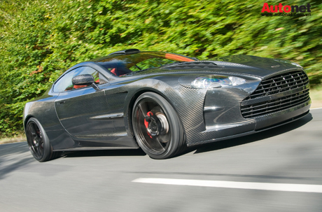 Một chiếc Aston Martin độ toàn bộ phần thân vỏ bằng sợi carbon