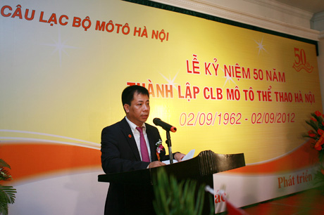Ông Nguyễn Văn Lân - Chủ tịch CLB khai mạc buổi lễ