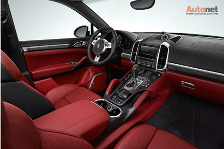 nội thất bọc da với những tông màu mới đặc biệt dành cho Cayenne Turbo S