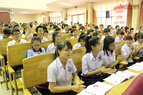 Học sinh trường THPT Nam Hà - Biên Hoà, Đồng Nai tham tập huấn cùng HVN 