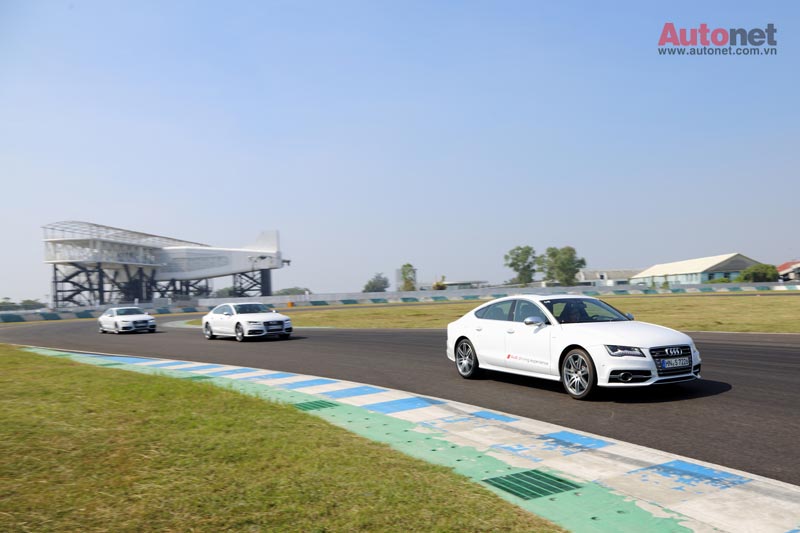Audi S6, S7, S8 là các sản phẩm gây ấn tượng mạnh cho những người tham gia