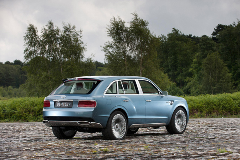 Rolls-Royce hoãn sản xuất SUV siêu sang, Bentley vẫn tiếp tục sản xuất EXP 9F 