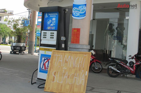 Một số cửa hàng xăng dầu khu vực Quốc lộ 32 có hiện tượng bán cầm chừng