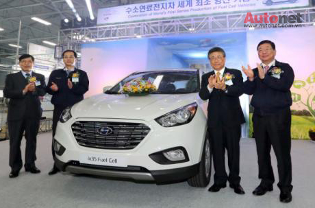 Hyundai lắp ix35 Fuel Cell cho chính quyền châu Âu