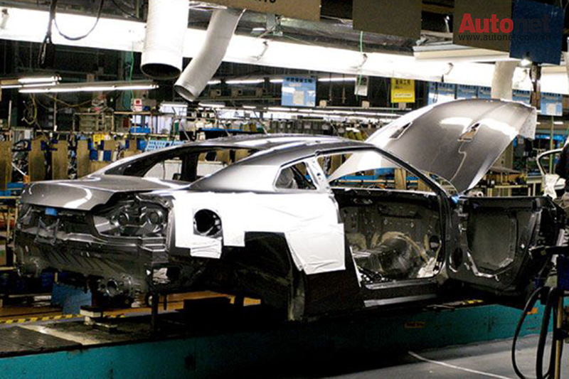 Nissan phát triển thép siêu bền để giảm trọng lượng xe