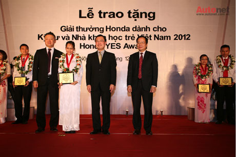 Honda Việt Nam khởi động giải thưởng Honda YES 2013