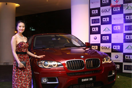 Hoa hậu Cao Thùy Dương cùng BMW X6 tại buổi dạ tiệc