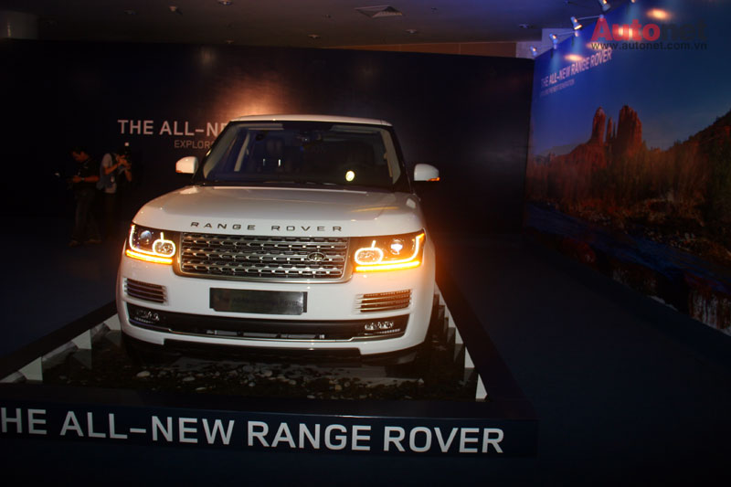 LandRover Việt Nam chính thức ra mắt New Range Rover
