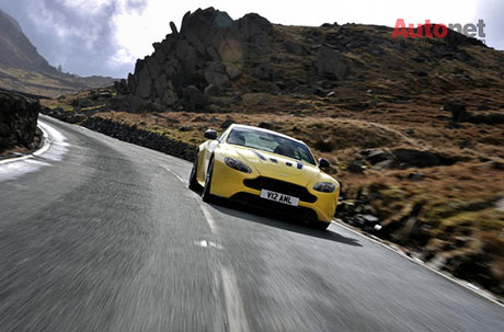 Nếu không tính phiên bản đặc biệt One-77 , V12 Vantage S là chiếc xe nhanh nhất nhà Aston Martin