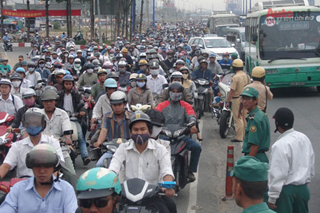 Hà Nội: Phí đường bộ xe máy tối đa 150.000 đồng/xe