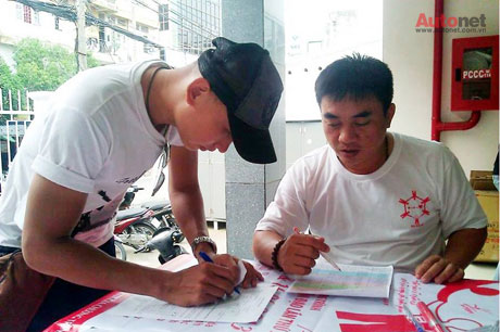 CLB Moto và Scooter Sài Gòn hiến máu tình nguyện