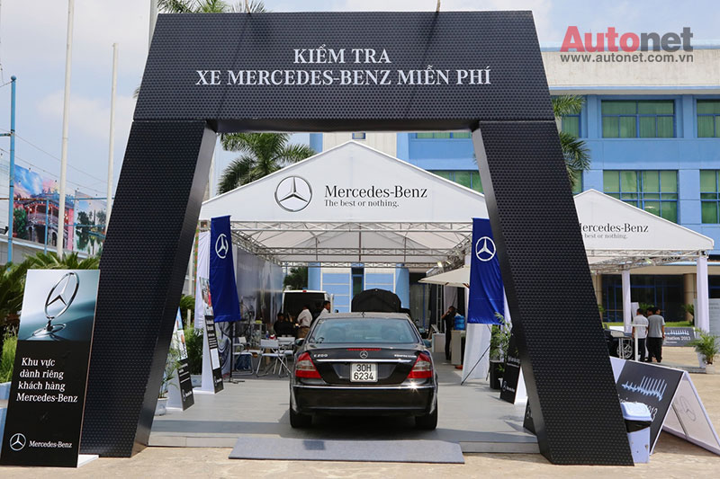 Khách hàng sở hữu xe Mercedes-Benz được kiểm tra miễn phí tại Fascination 2013