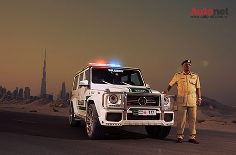 Ngắm dàn xe ‘chất’ mới của cản sát Dubai