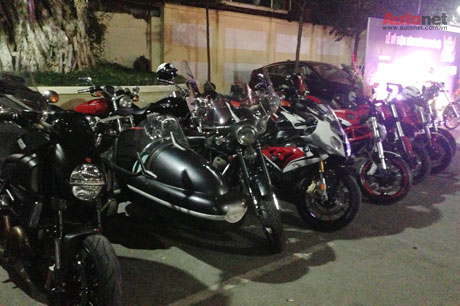 Ducati Hà Nội cùng nhiều Clb môtô cũng góp mặt tại sinh nhật lần này
