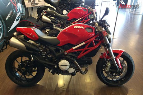 Ducati Monster 796 2014 có giá gần 400 triệu VND