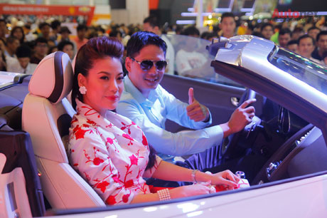 Trương Ngọc Ánh và Bình Minh tại một sự kiện của Audi Việt Nam