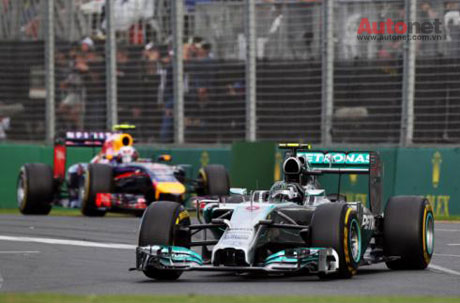 Mercedes thắng tại cuộc đua mở màn F1 2014