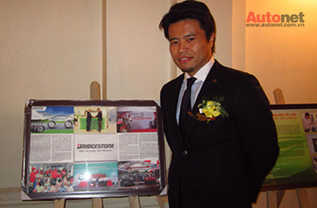 Tân TGĐ Bridgestone Việt Nam, ông Hiroyuki Saito nhận giải thưởng danh hiệu “THƯƠNG HIỆU ĐƯỢC ƯA CHUỘNG NHẤT 2013”