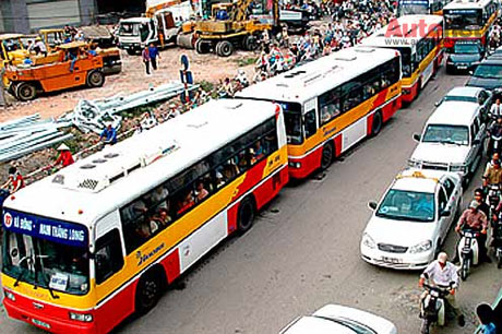 Từ 1/5 giá vé xe buýt Hà Nội sẽ tăng từ 10 – 40%