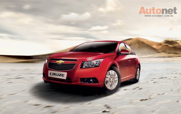 Chevrolet cho biết Cruze 2016 sẽ lớn hơn nhưng nhẹ hơn người tiền nhiệm