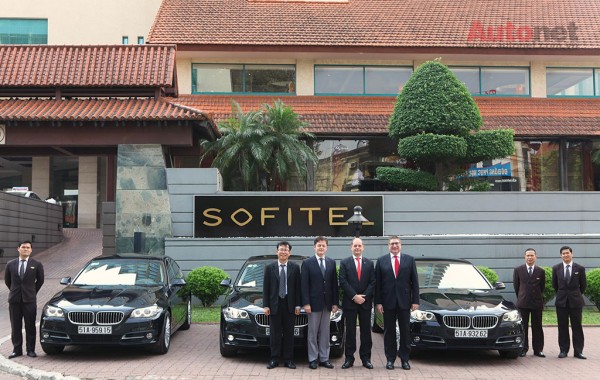 Mr. Horst J. Herdtle, CEO of Euro Auto, expressed his appreciation of Sofitel Plaza Hanoi for continue choosing the new BMW 520i.