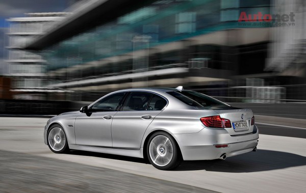 BMW 5-Series lại là một sự lựa chọn hoàn hảo cho giới doanh nhân Việt Nam.