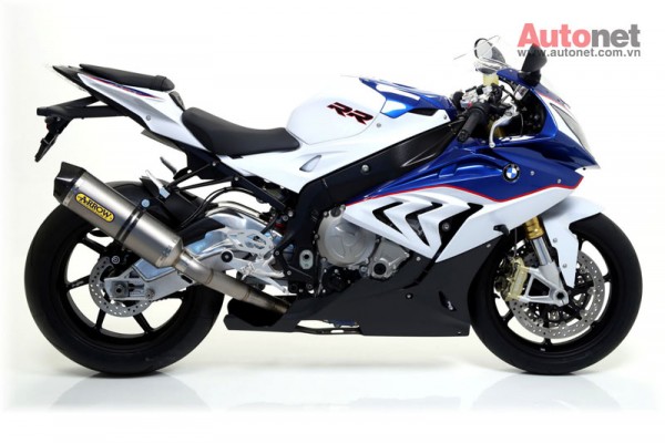 2015-bmw-s1000rr-gets-full-range-of-arrow-exhausts-photo-gallery_4