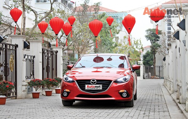Mazda3 2015 xứng đáng là chiếc xe có được sức hấp dẫn nhất dành cho những khách hàng ưa sự trẻ trung và năng động